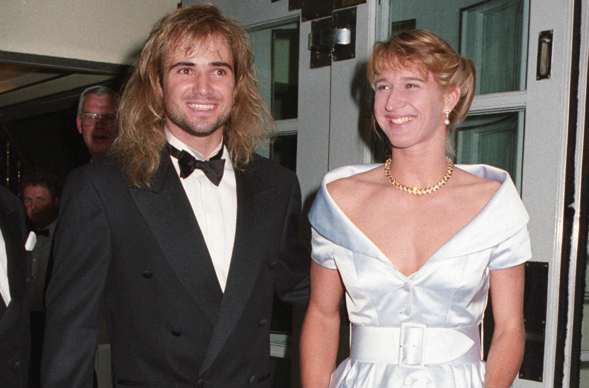 Andre Agassi y Steffi Graf en el Savoy después de sus victorias en Wimbledon, 1992. Se casaron nueve años después