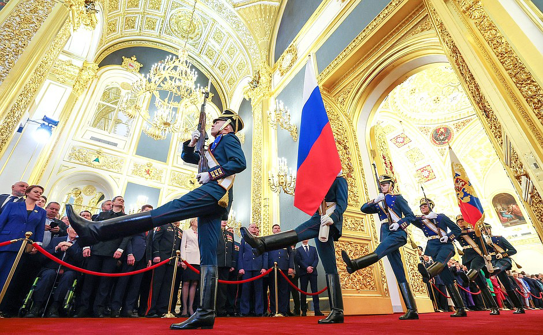 La quinta inauguración de Putin no escatimó en ceremonia